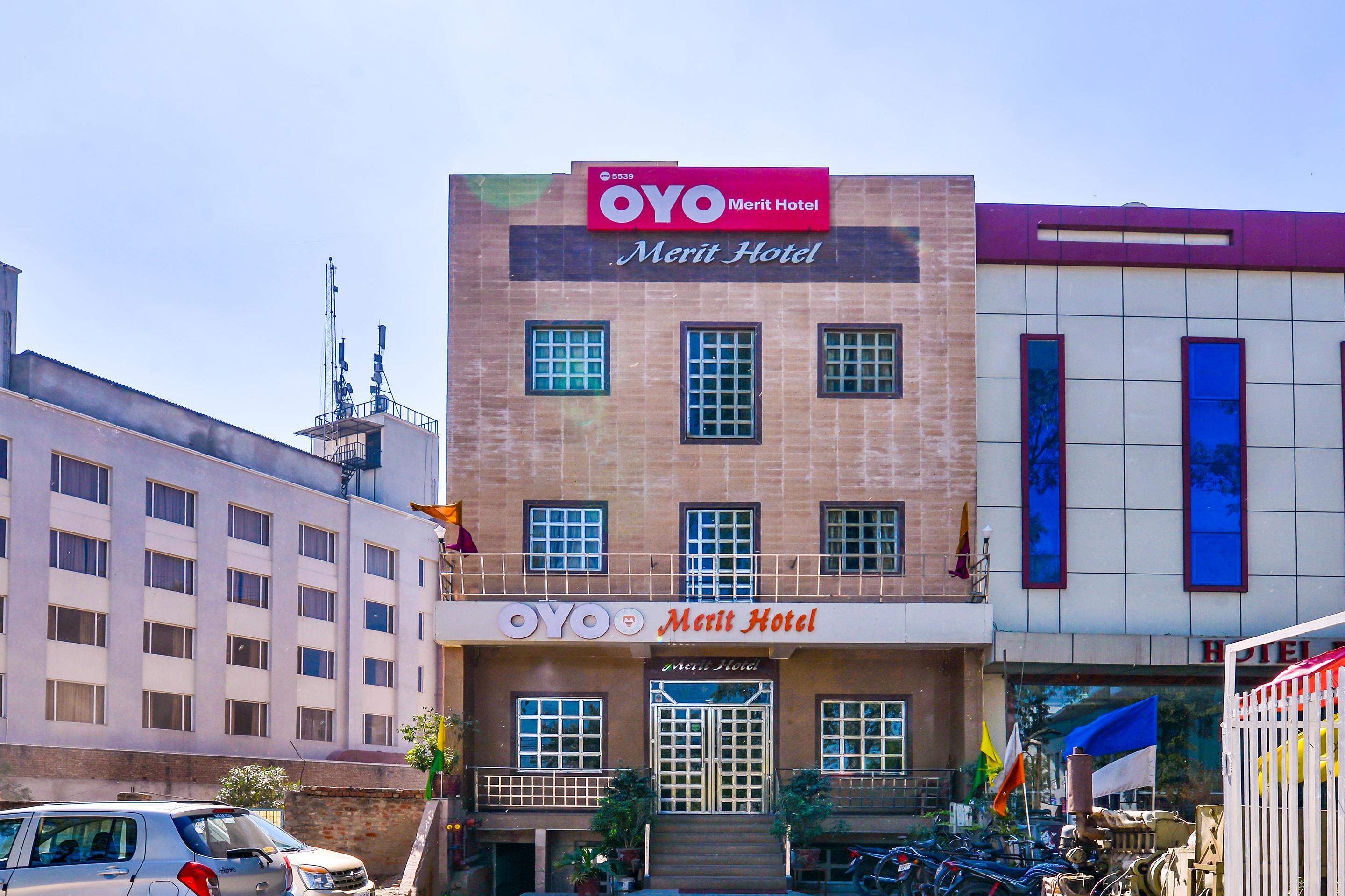 Oyo 5539 メリット ホテル アーグラ エクステリア 写真